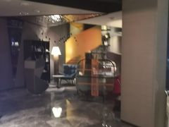 -雅侃酒店(琼花大厦店)