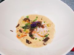 温泉蛋黑松露土豆泥-弦月窗LUNETTE BY AMANDA(复兴路店)