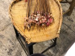 -咏勝锑锅麻辣烫(净居寺路总店)