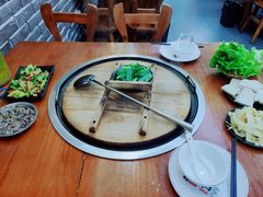 -曹丞相·地锅鸡·地锅鱼(武林店)