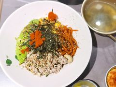 招牌金枪鱼牛油果拌饭-米仓食堂(凯德广场店)