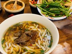 -矮子粉店1985·长沙米粉(湘春路店)
