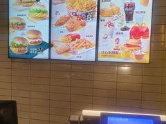 -麦当劳(徐汇漕溪北路百脑汇店)