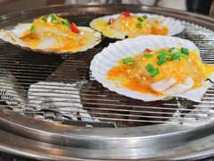 虾夷大扇贝-围炉肉舍•炭烤活鳗•丹东海鲜烤肉(步行街店)