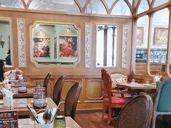 -秘密旅行Bonjour(黑金冠 江南西店)