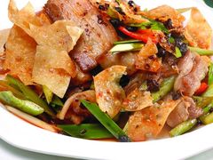 脆饼回锅肉-清风园肘子馆(万家大激店)