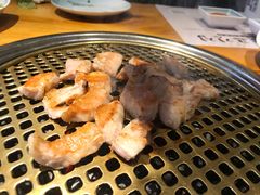 -唯成•韩国炭火烤肉 유성고기