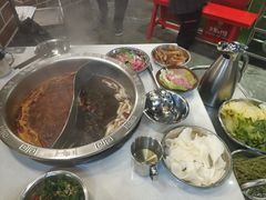-憨铁匠老火锅(龙岗万科里店)