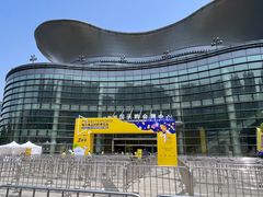 -上海跨国采购会展中心