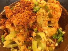 -巴四老城区炭火蛙锅(张江店)