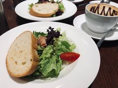 当日店内指定色拉-斯比特花园西餐厅(东方商厦店)