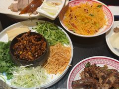 -满园烤鸭·春饼(沈北万达店)