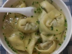 -潘国仙耳光馄饨(黄家阙路店)