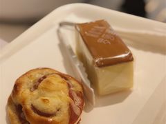 -罗莎蛋糕(钱江店)