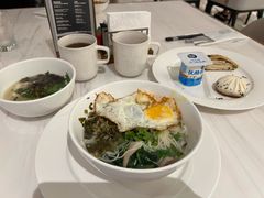 -上海虹桥祥源希尔顿酒店