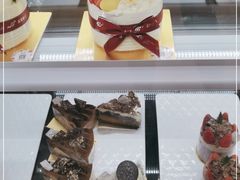 -花花卷卷·鲜食蛋糕(静安久光百货店)