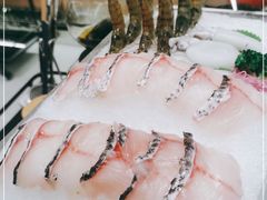 -红鼎豆捞·非遗鲍皇汤火锅(宝丰路店)