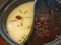 -亿诣蝎府炸酱面羊蝎子火锅(酷车小镇店)