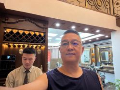-贝勒爷专业男发