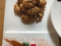 -渝半城经典川粤菜(重庆天地店)