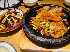 -九锅一堂酸菜鱼(万达广场店)