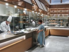 -泓历皇朝酒店(东亭店)