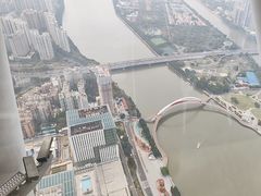 -广州塔卢特斯法国旋转餐厅