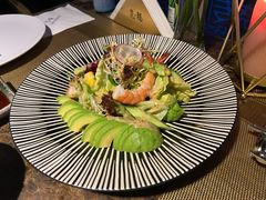 鲜虾牛油果沙拉-觅福里•熟成和牛餐厅