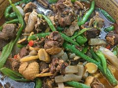 -一品红烧鸭特色川菜(三岔湖店)
