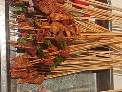 -钢管厂五区小郡肝串串香(蜀都万达店)