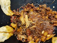 -铁锅年代地锅鸡•铁锅炖大鹅(黄家湖店)