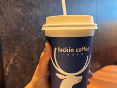 -瑞幸咖啡(大连罗斯福广场一层店)