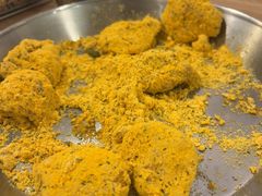 -BHC炸鸡(明洞总店)