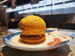 Big&nbsp;Men菠萝包-敏华冰厅(平安金融中心店)