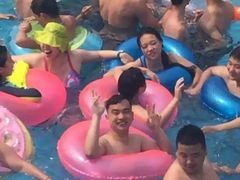 -欢乐水魔方水世界