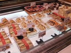 -巴黎贝甜(大宁国际商业广场店)
