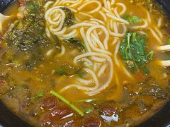 -老妈米线(港龙店)