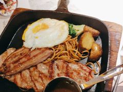 -半秋山西餐厅(宜昌大洋店)