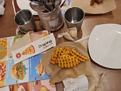 -必胜客(鳌江万达店)