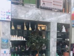 -俏夫人(德吉路店)