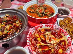 -辣小鲜·南昌大排档(船山路店)