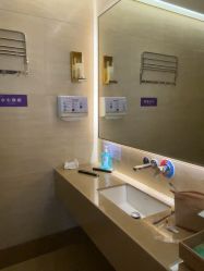 -四川华美紫馨整形外科医院