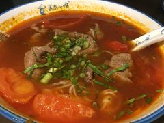 -美奈小馆·越南料理(中航城君尚购物中心店)