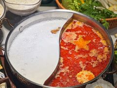 -椰子湾·海南火锅·糟粕醋·椰子鸡(正大广场店)