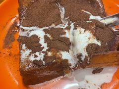 招牌漏奶华-澳门陈光记烧味饭店(南京德基广场店)