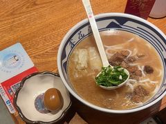 -鑫花溪牛肉米粉(东环大润发店)
