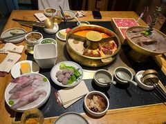 -巴奴毛肚火锅(九洲店)