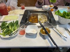 -新百幺妹火锅(新百广场万宇步行街总店)