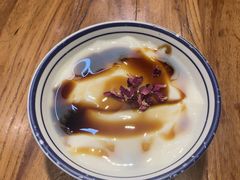 -云阿蛮云南生烫牛肉米线(奉贤路店)