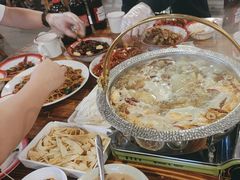 -冶建镜子·老南昌大排档·江西虾王(总店)